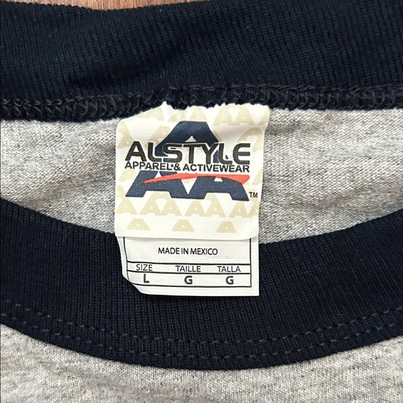 Neck Deep Gray and Blue Raglan Tee with 3/4 Sleeves, Size Large, NWOT - Picture 10 of 11